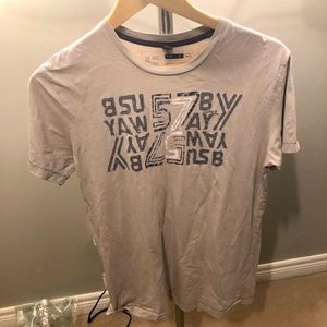 VGC Esprit men’s t-shirt in size M slim fit!!